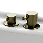 Смеситель на борт ванны Radomir Бриз на 3 отверстия бронза Смеситель на борт ванны Radomir Бриз на 3 отверстия бронза